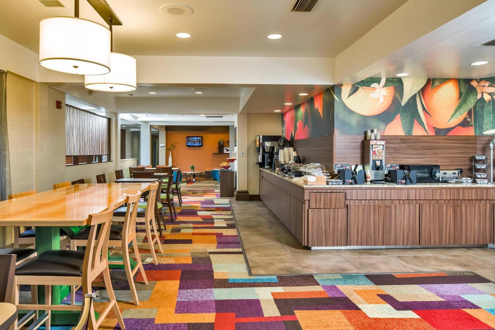 Fairfield Inn & Suites Jacksonville Airport Bagian luar foto