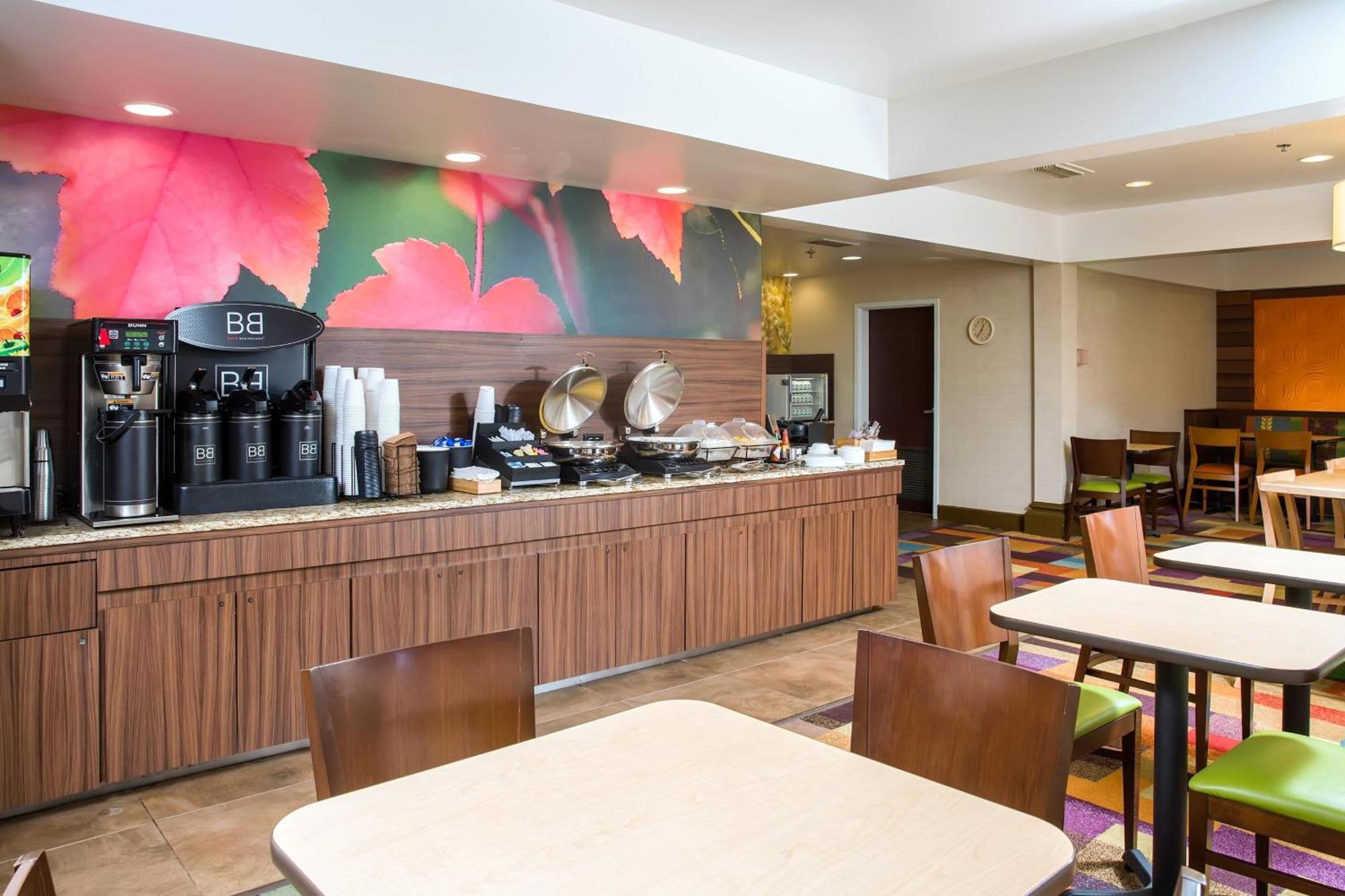 Fairfield Inn & Suites Jacksonville Airport Bagian luar foto