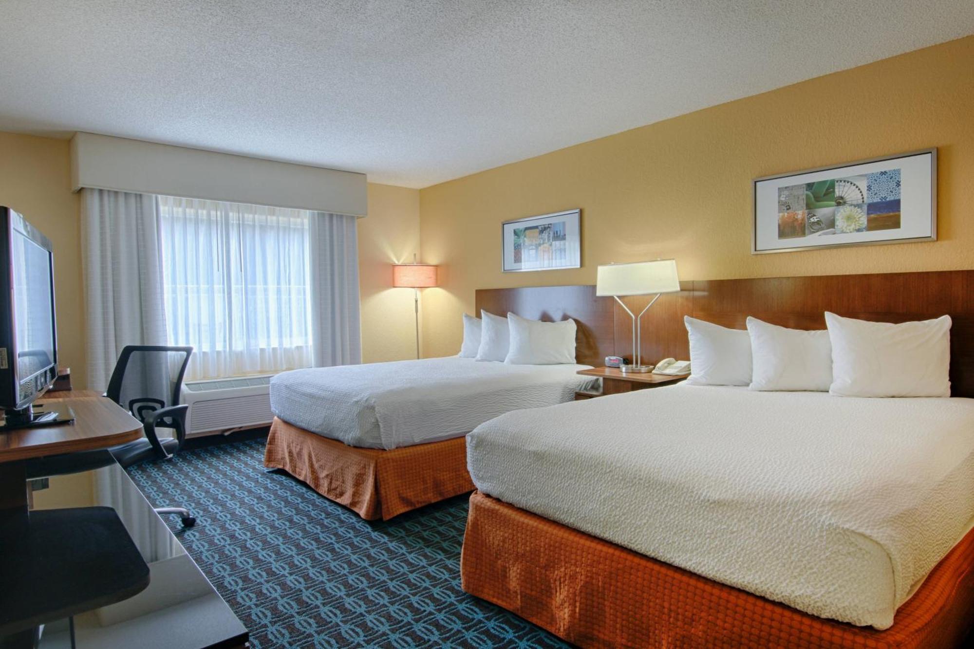 Fairfield Inn & Suites Jacksonville Airport Bagian luar foto