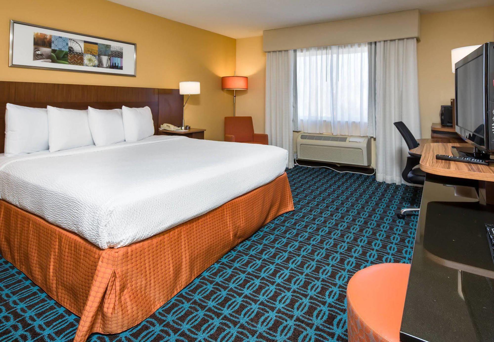 Fairfield Inn & Suites Jacksonville Airport Bagian luar foto